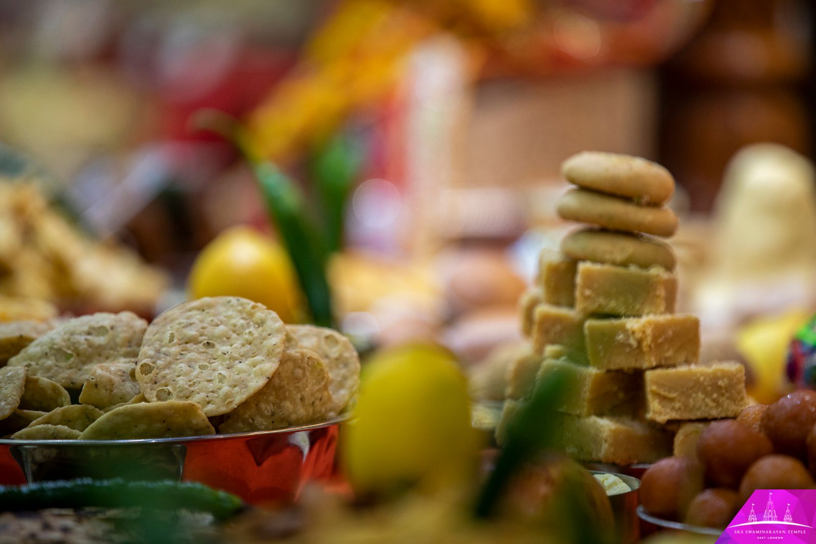 ©1987-2017 SKS Swaminarayan Temple East London